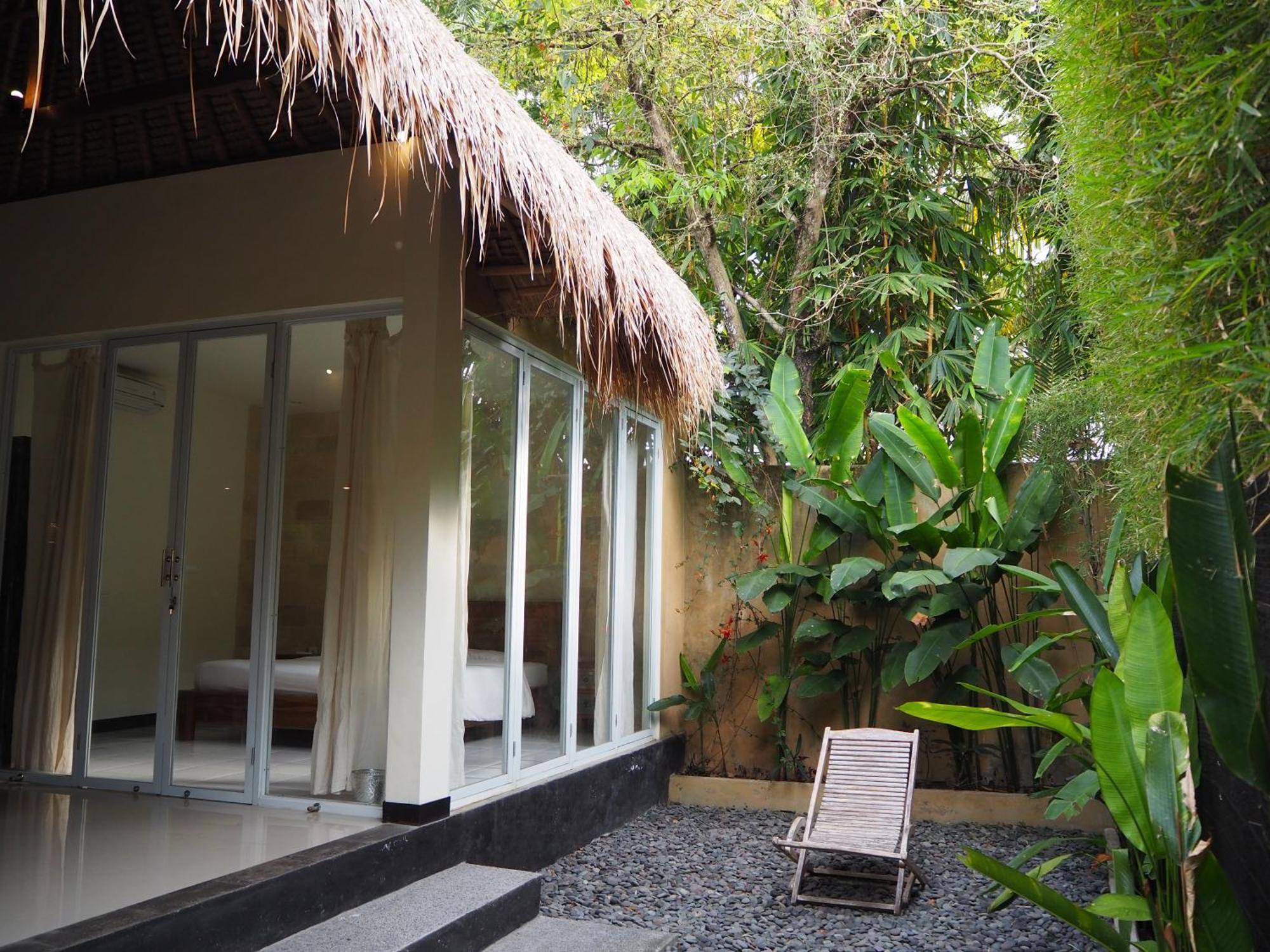 De'Dalam Deluxe Vila Ubud Exterior foto