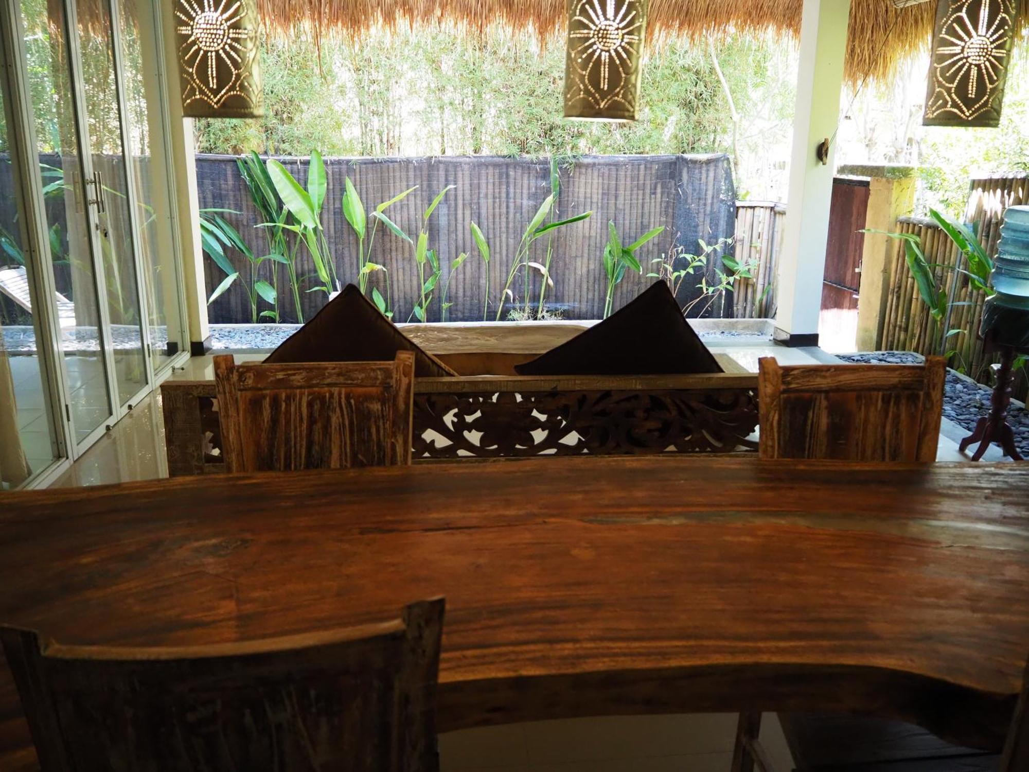 De'Dalam Deluxe Vila Ubud Exterior foto